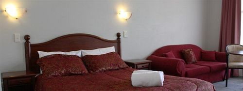 Elite Motor Inn Армидейл Екстериор снимка